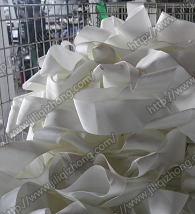 吊装带环眼护套织带的制作