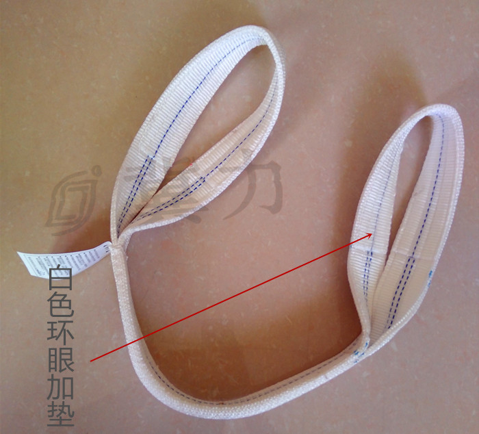 白色吊装带